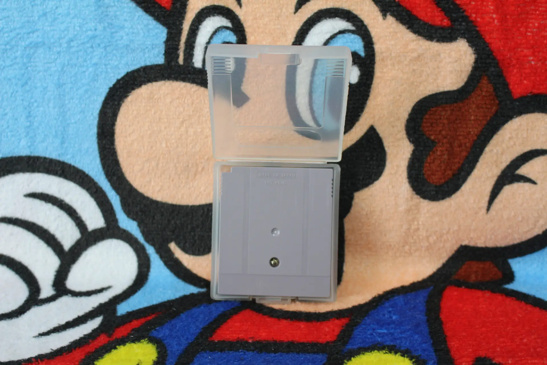 1438 - Kirbys Dreamland - Game Boy