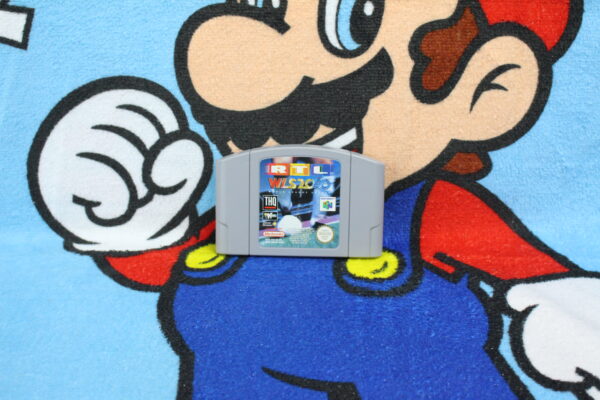 1011 - RTL World League Soccer - Nintendo 64