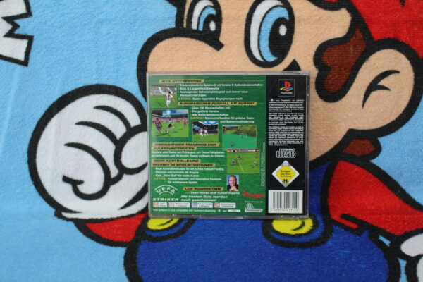 188 - UEFA Striker - Playstation 1