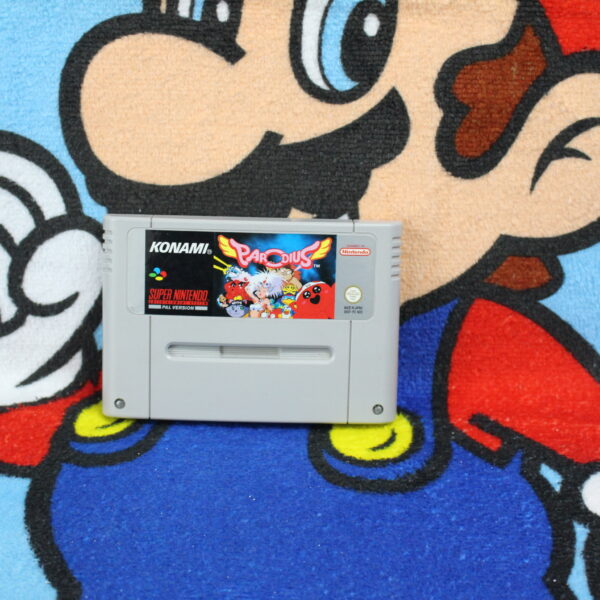 898 - Parodius - Super Nintendo