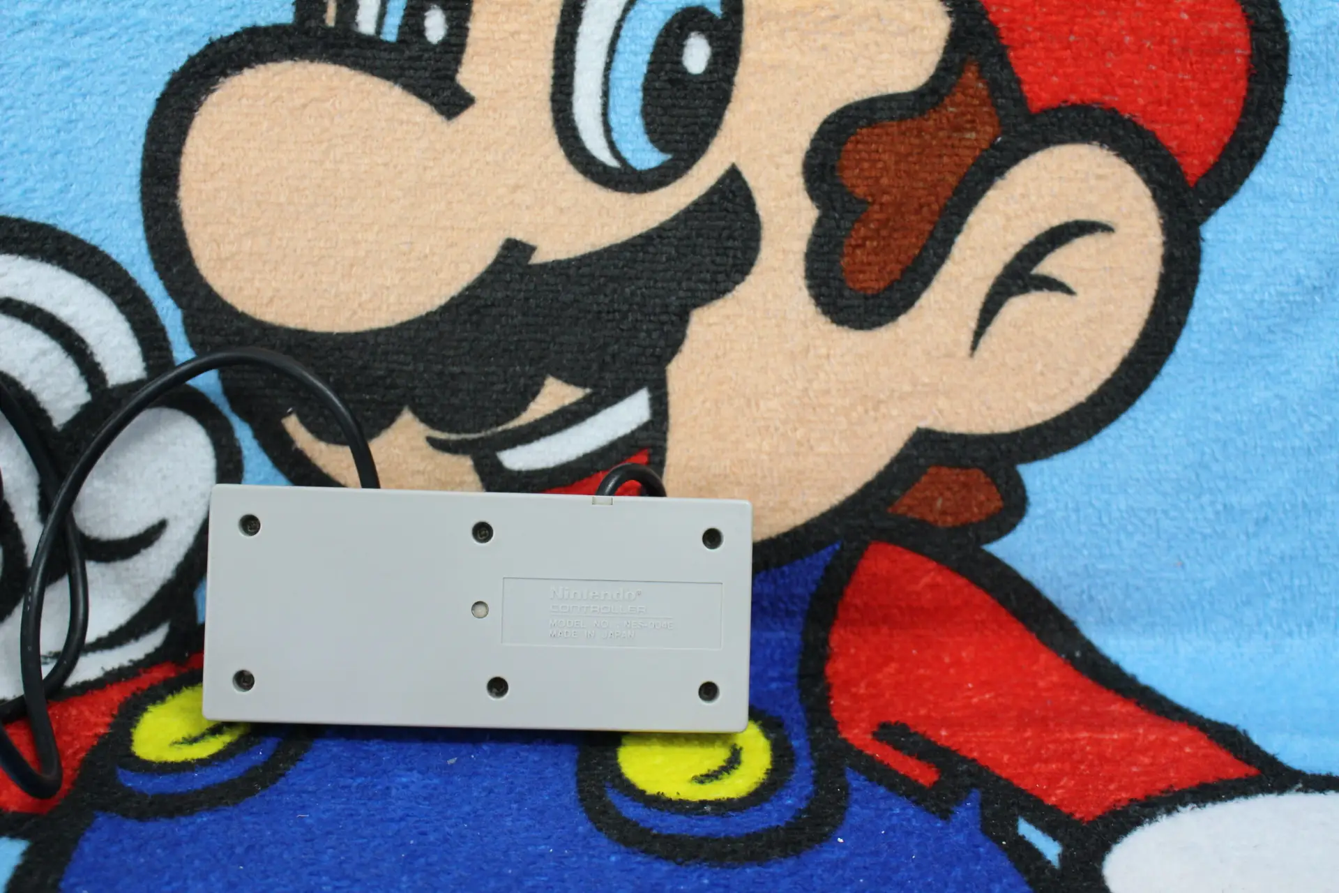 1607 - Controller - NES