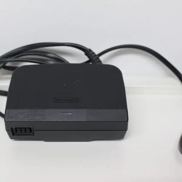 1100 N64 Netzkabel