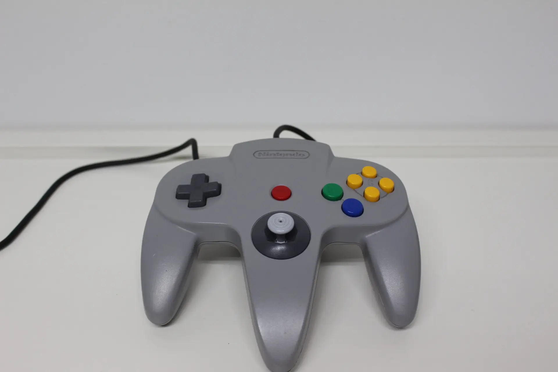 1842 Nintendo 64 Controller Grau