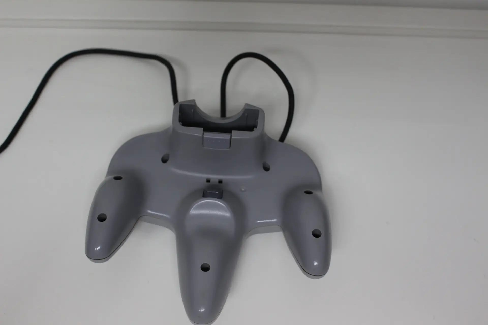 1842 Nintendo 64 Controller Grau