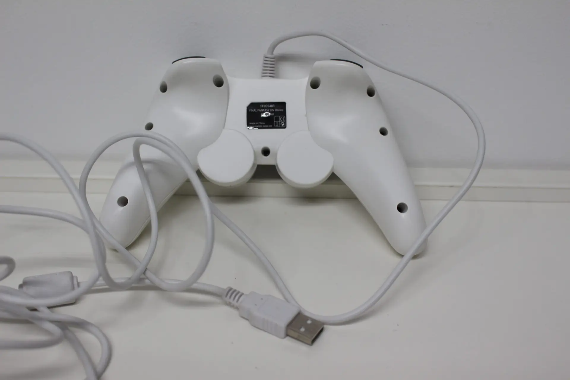 Final Fantasy Cotroller – Bild 2